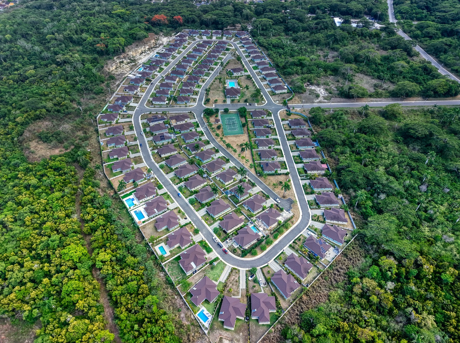 Aerial view of Fairway Estate showing the route through the community