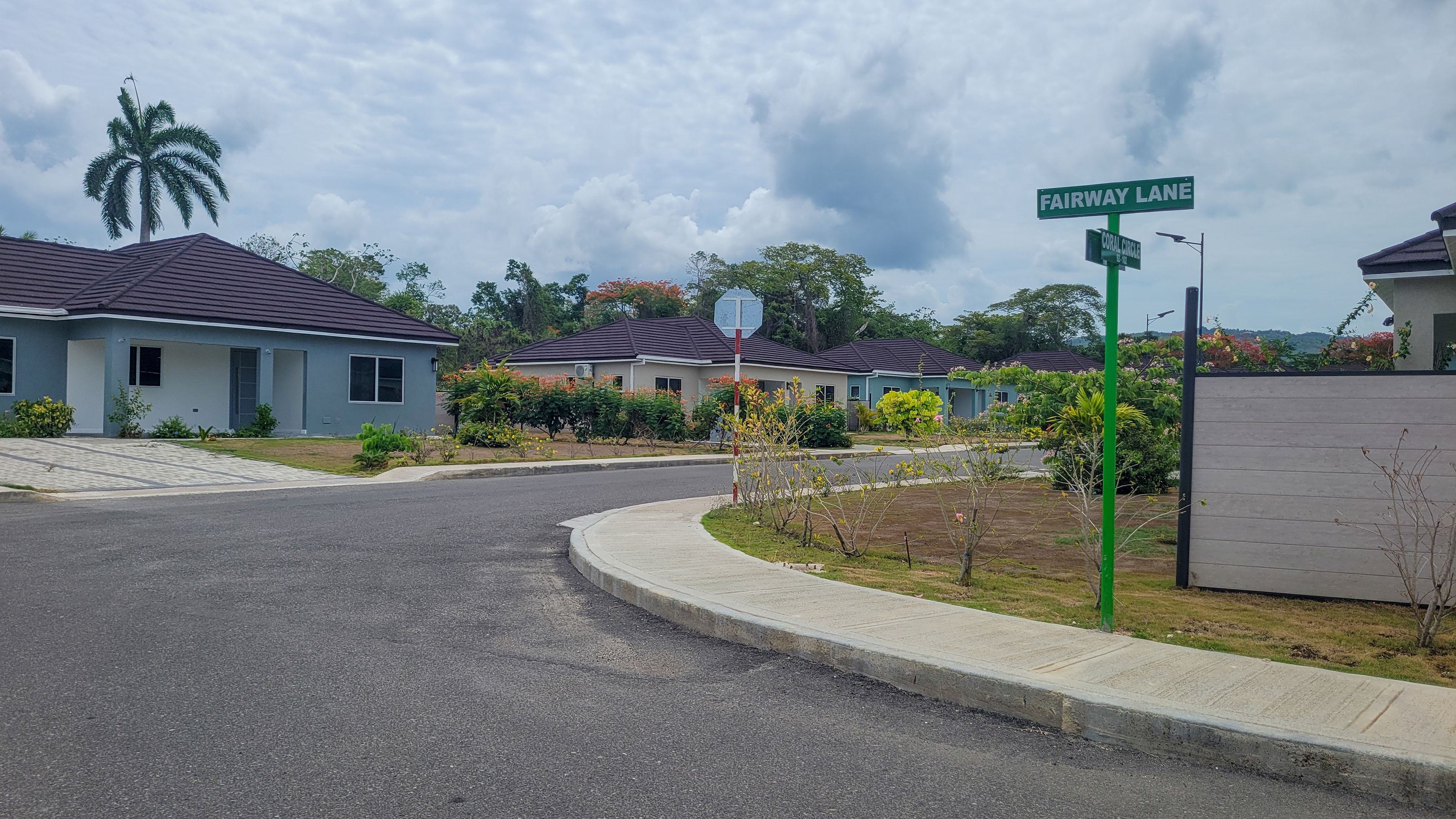 Fairway Lane street sign marking the turn